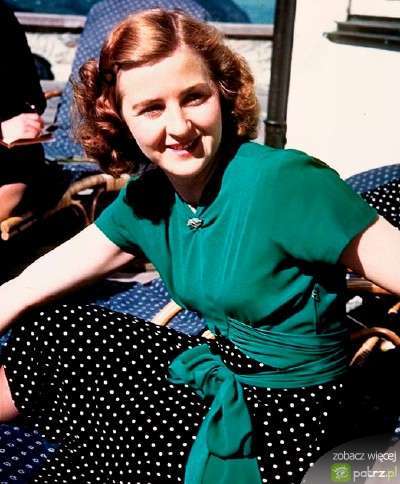 Eva Braun xxxx - Sex [.jpg]
